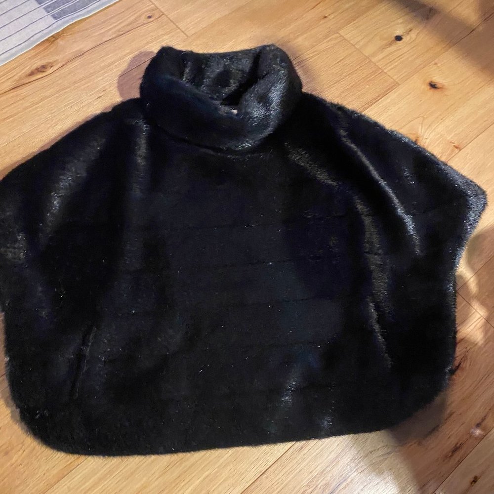 Kate Spade fur cape
